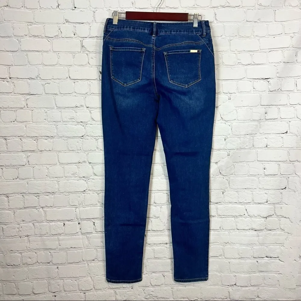 Chicos Straight Leg So Slimming Jeans Dark Wash size 0
